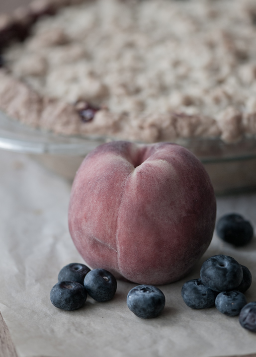 the scent of a peach – peach n blueberry pie