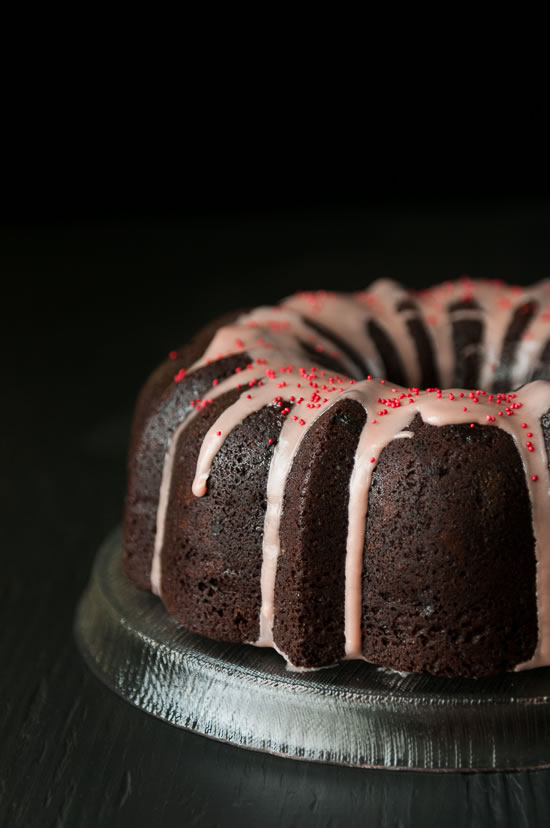 naughty love – cherry-pop chocolate cake