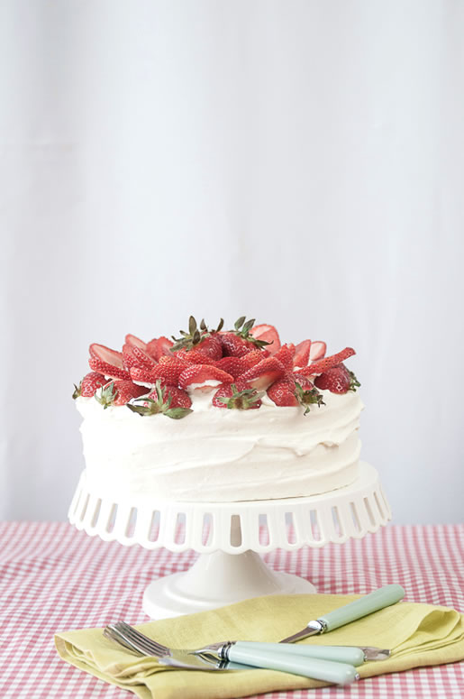 healthful of sugar – strawberry lemon cream cake