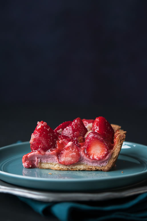 so berry – fresh strawberry cream pie
